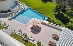 Kirra Surf Apartments